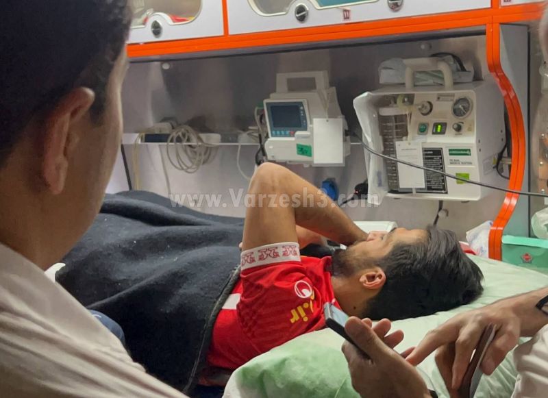 فوری: امیری با آمبولانس راهی تهران شد! (عکس)