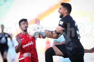 ذوب‌آهن ۰- پرسپولیس ۰؛ لوکادیا به این تیم بیا