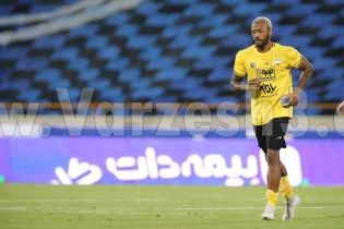 دوری ادامهدار ستاره پرتغالی سپاهان