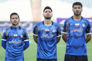 شنای پسران بوشهری مقابل هم!