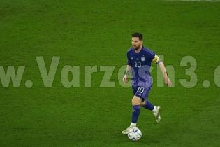لئو در تعقیب سه اسطوره فوتبال دنیا / مسی رکورد مارادونا در جام جهانی را شکست