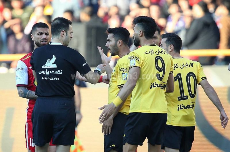 کارشناسی صحنههای جنجالی پرسپولیس - سپاهان
