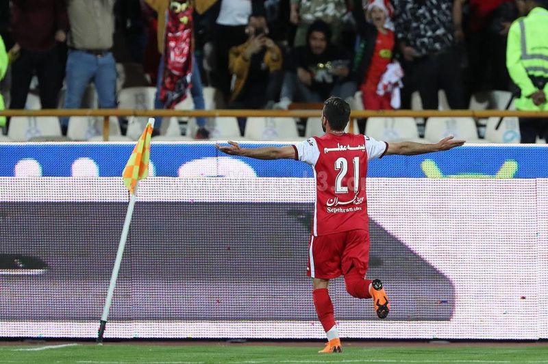 صادقی با توپ پر به پرسپولیس بازگشت
