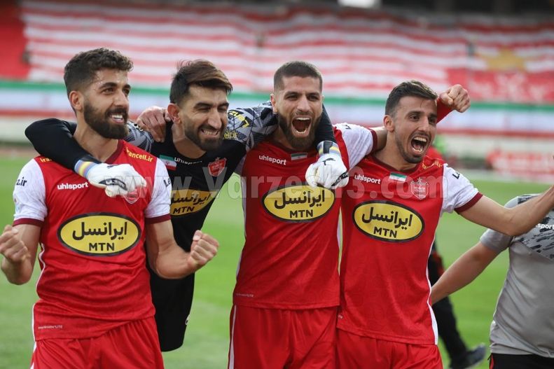 پرسپولیسی‌ها برد دربی را این‌گونه جشن گرفتند 12