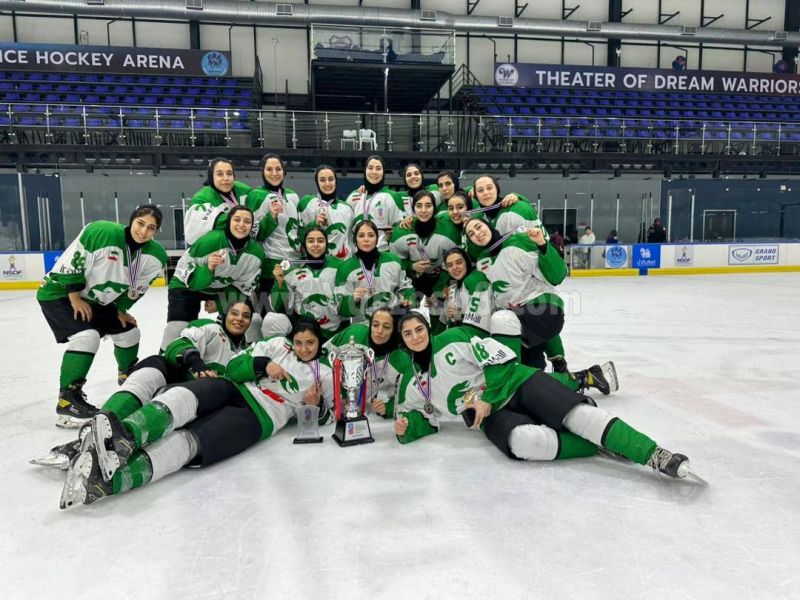 دختران هاکی روی یخ، پدیده‌های جدید ورزش ایران 