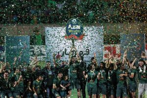 جشن بزرگ در قزوین، پارمای فوتبال ایران (عکس)