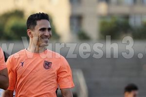 استقبال از ستاره لیگ برتری با کتک!(عکس)