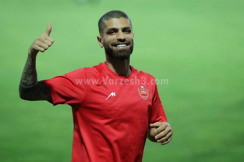 میلاد سرلک شاید در پرسپولیس بماند