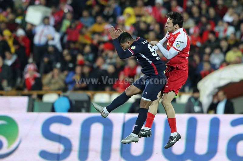 گزارش زنده: پرسپولیس صفر - نساجی صفر