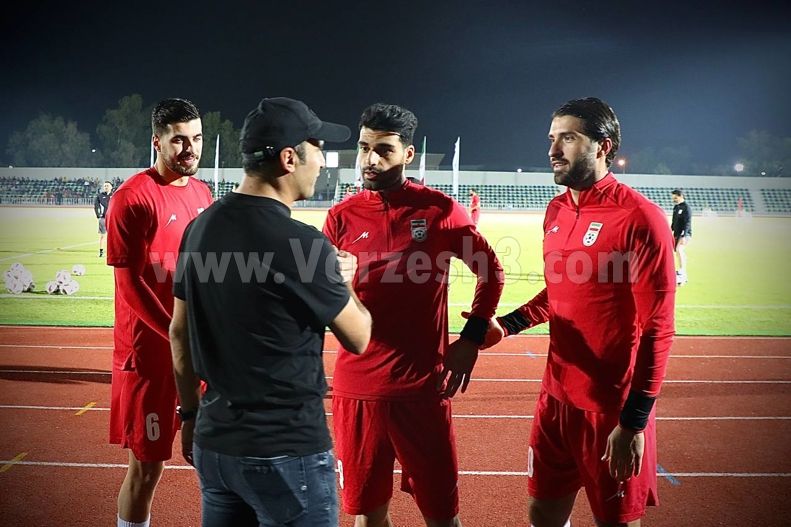 آرش آخرین نکات را به مهاجمان تیم ملی گوشزد کرد / دورهمی ملی‌پوشان با حضور مرد خاطره‌انگیز دوحه 3