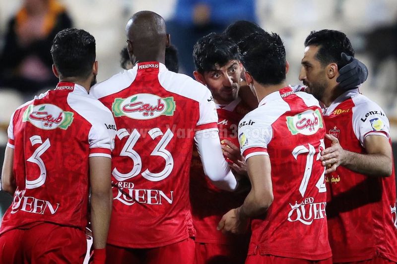 گزارش زنده: پرسپولیس 2 - نفت و گاز گچساران 0