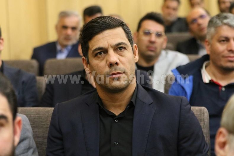 همدردی پرسپولیسیها با مالک تراکتور (عکس) 2