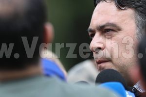 آتیلا پاسخ داد: چرا در مراسم سالگرد پدرم غایب بودم
