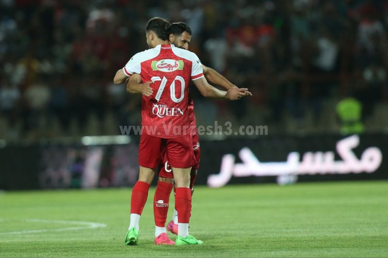 عیسی این بار در نقش پاسور پرسپولیس