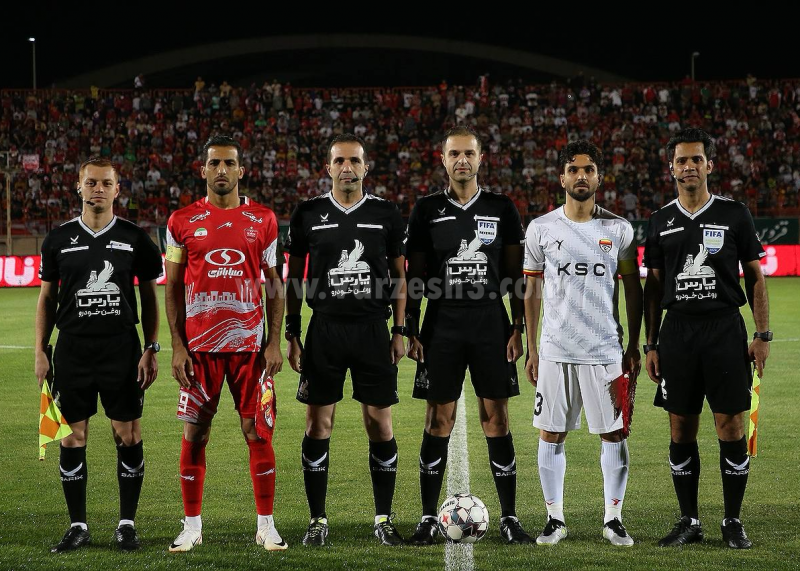اتحاد سرخابیهای سابقِ فولاد علیه پرسپولیس