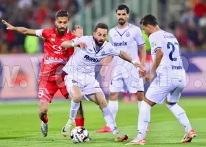 مهدی عبدی دور از فرم گلزن دربی