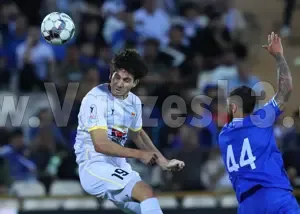 سه امتیاز، خلعت استقلالی سابق از آزادی