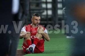 واکنش سردار به شکست استقلال: او روی زمین نشست!