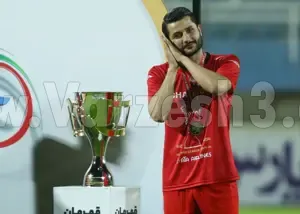 دو جام و دو رنگ، آبی - قرمز و قهرمانی!